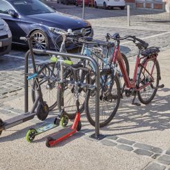 aparcapatinetes y bicicletas in-situ